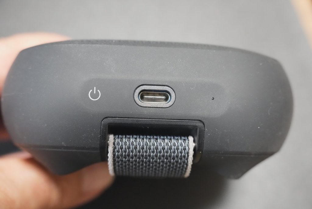 BOSE SoundLink Micro第2世代のUSB-C充電端子